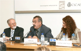 De izquierda a derecha, Antonio Aguilera, Carlos Hernández Pezzi y Elena Santiago